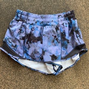 Lululemon Hotty Hot Shorts Size 4